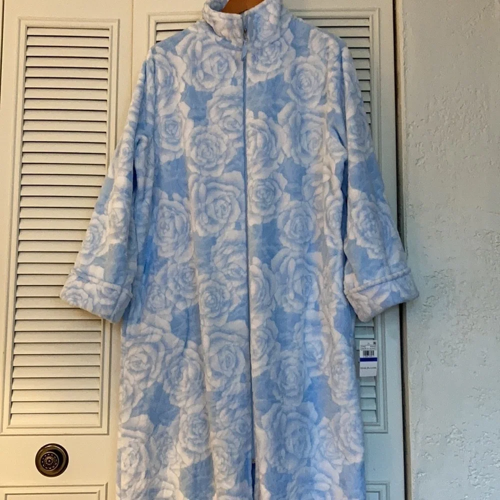 𝅺NWT MiSS ELAINE floral thick robe XL